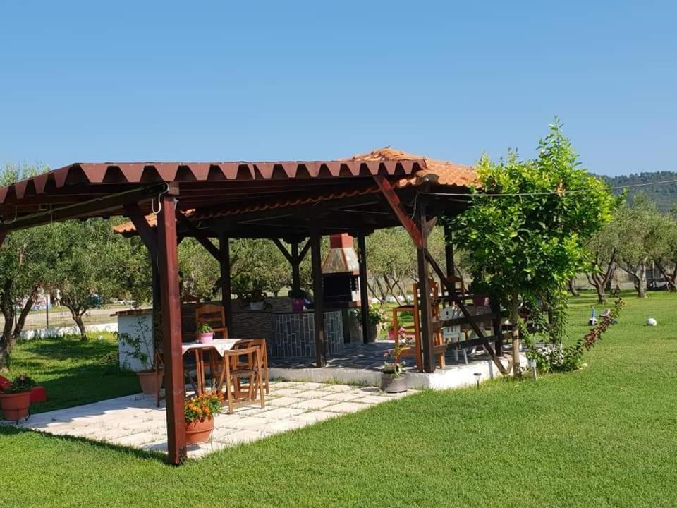 Villa Irida Сарті Екстер'єр фото