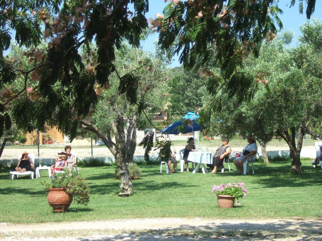 Villa Irida Сарті Екстер'єр фото